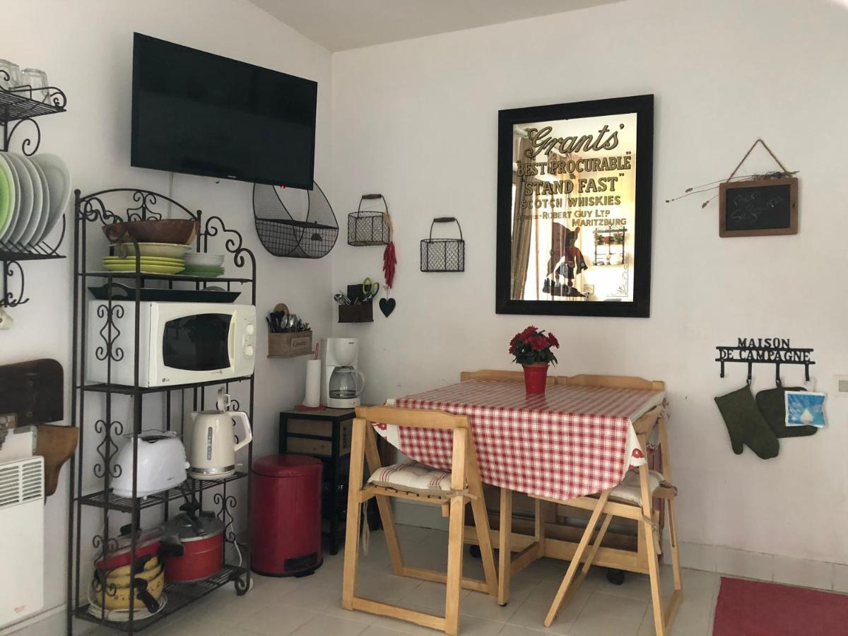 Studio En Rez De Jardin -"Le Petit Nid" A Trouville 外观 照片