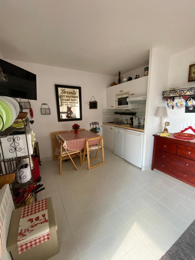 Studio En Rez De Jardin -"Le Petit Nid" A Trouville 外观 照片