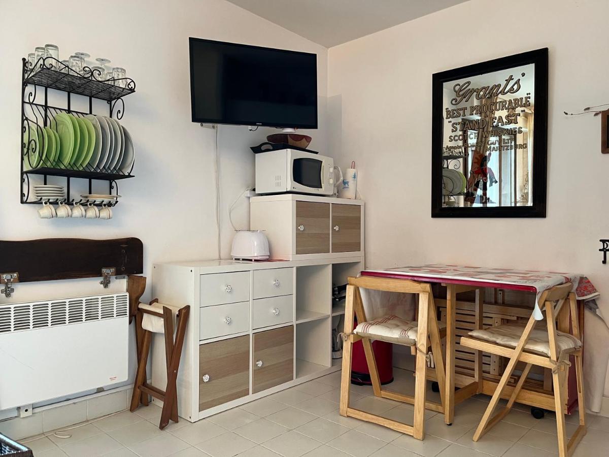 Studio En Rez De Jardin -"Le Petit Nid" A Trouville 外观 照片